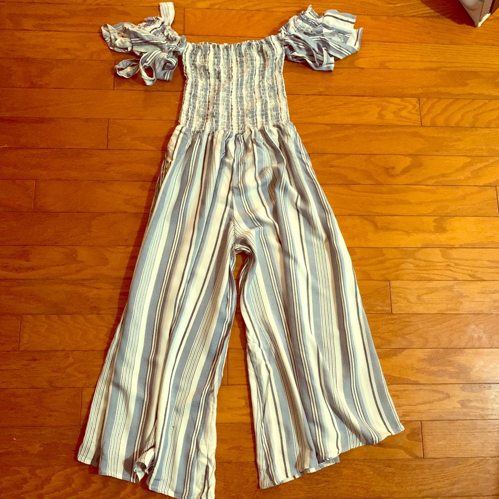 OFF THE SHOULDER JUMPSUIT